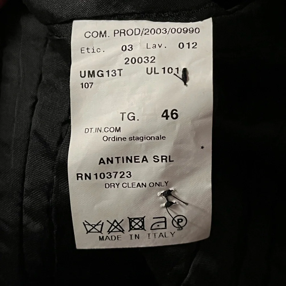 ARMANI COLLEZIONI beautiful BLAZER Jacket Made in ITALY with Velvet Details - Picture 9 of 16